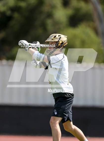 Thumbnail 1 in Crescenta Valley @ Calabasas photogallery.
