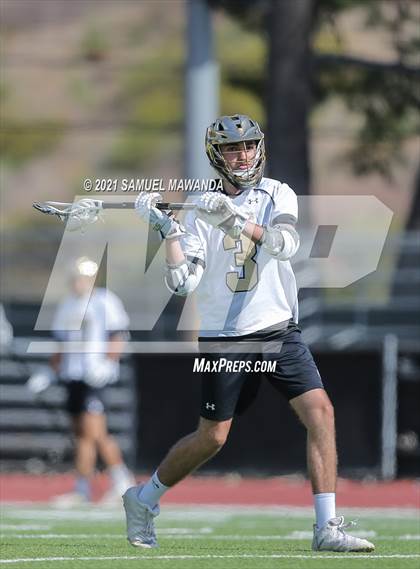 Thumbnail 3 in Crescenta Valley @ Calabasas photogallery.