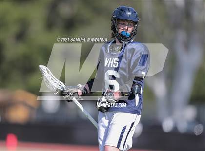 Thumbnail 3 in Crescenta Valley @ Calabasas photogallery.