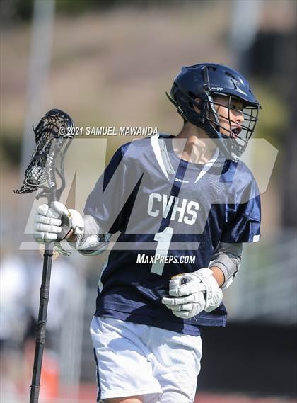 Thumbnail 3 in Crescenta Valley @ Calabasas photogallery.