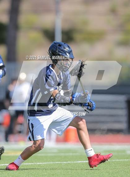 Thumbnail 3 in Crescenta Valley @ Calabasas photogallery.