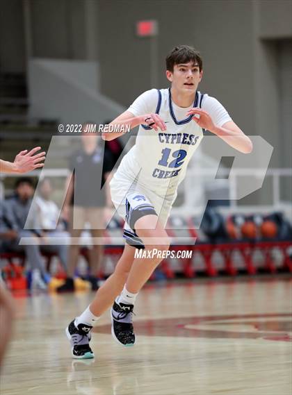 Thumbnail 3 in Cypress Creek vs. Summer Creek (McDonald's Texas Invitational) photogallery.