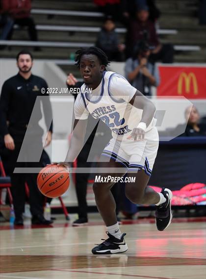 Thumbnail 3 in Cypress Creek vs. Summer Creek (McDonald's Texas Invitational) photogallery.