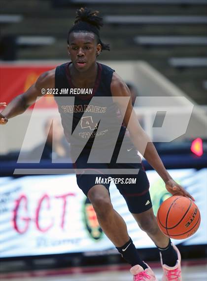 Thumbnail 3 in Cypress Creek vs. Summer Creek (McDonald's Texas Invitational) photogallery.