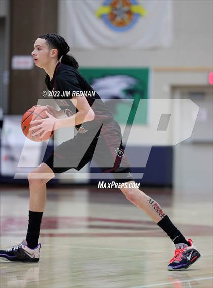 Thumbnail 3 in Cypress Creek vs. Summer Creek (McDonald's Texas Invitational) photogallery.