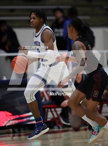 Thumbnail 1 in Cypress Creek vs. Summer Creek (McDonald's Texas Invitational) photogallery.