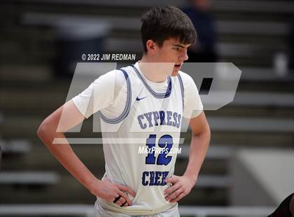 Thumbnail 1 in Cypress Creek vs. Summer Creek (McDonald's Texas Invitational) photogallery.