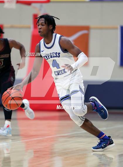 Thumbnail 2 in Cypress Creek vs. Summer Creek (McDonald's Texas Invitational) photogallery.