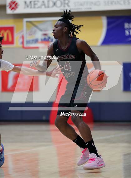 Thumbnail 2 in Cypress Creek vs. Summer Creek (McDonald's Texas Invitational) photogallery.