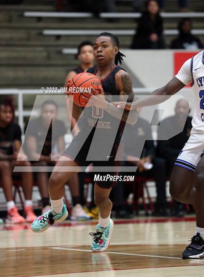 Thumbnail 1 in Cypress Creek vs. Summer Creek (McDonald's Texas Invitational) photogallery.
