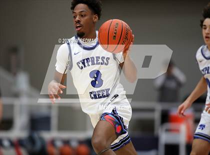 Thumbnail 2 in Cypress Creek vs. Summer Creek (McDonald's Texas Invitational) photogallery.