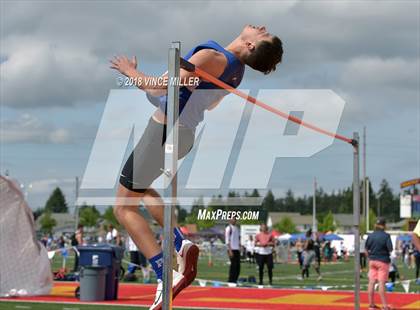 Thumbnail 2 in WIAA 2A Track & Field Finals photogallery.