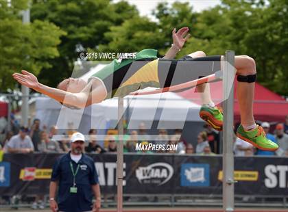 Thumbnail 3 in WIAA 2A Track & Field Finals photogallery.
