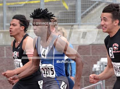 Thumbnail 1 in WIAA 2A Track & Field Finals photogallery.