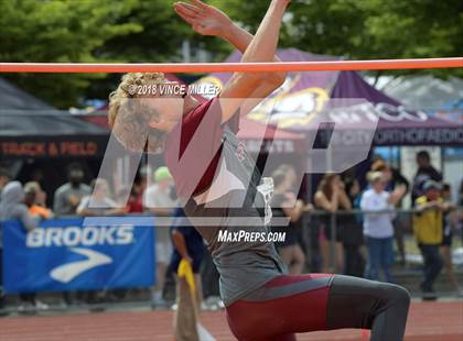 Thumbnail 2 in WIAA 2A Track & Field Finals photogallery.