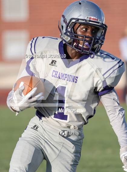 Thumbnail 2 in FR: Cesar Chavez @ Red Mountain photogallery.