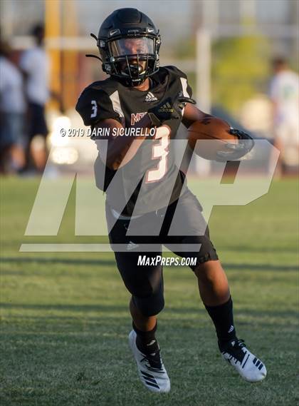 Thumbnail 1 in FR: Cesar Chavez @ Red Mountain photogallery.