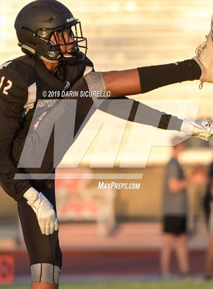 Thumbnail 3 in FR: Cesar Chavez @ Red Mountain photogallery.