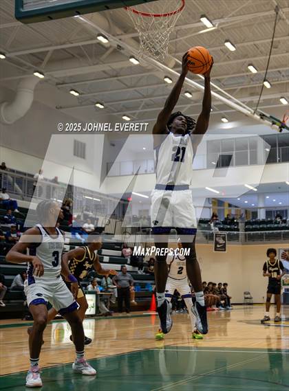 Thumbnail 1 in Fayette County vs. Chapel Hill photogallery.