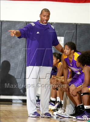 Thumbnail 2 in Lynwood vs. Poly (CIF SS Playoffs) photogallery.