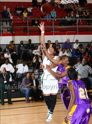 Thumbnail 2 in Lynwood vs. Poly (CIF SS Playoffs) photogallery.