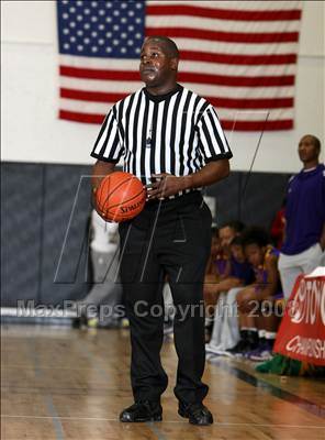 Thumbnail 3 in Lynwood vs. Poly (CIF SS Playoffs) photogallery.
