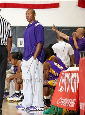 Thumbnail 3 in Lynwood vs. Poly (CIF SS Playoffs) photogallery.