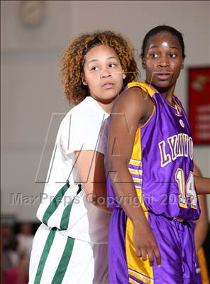 Thumbnail 3 in Lynwood vs. Poly (CIF SS Playoffs) photogallery.
