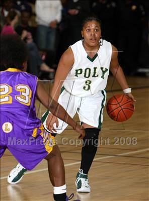 Thumbnail 1 in Lynwood vs. Poly (CIF SS Playoffs) photogallery.
