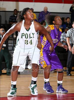 Thumbnail 1 in Lynwood vs. Poly (CIF SS Playoffs) photogallery.