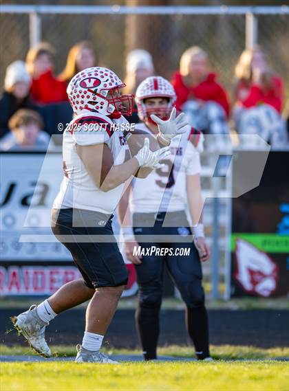 Thumbnail 1 in Portland vs. Vicksburg (MHSAA Div-4 Regional FINAL) photogallery.