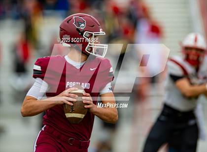 Thumbnail 1 in Portland vs. Vicksburg (MHSAA Div-4 Regional FINAL) photogallery.