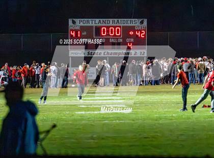 Thumbnail 1 in Portland vs. Vicksburg (MHSAA Div-4 Regional FINAL) photogallery.