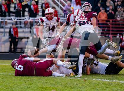 Thumbnail 2 in Portland vs. Vicksburg (MHSAA Div-4 Regional FINAL) photogallery.