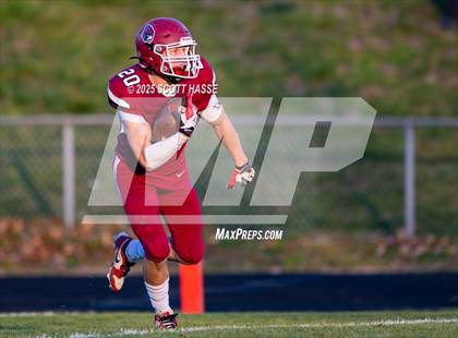 Thumbnail 2 in Portland vs. Vicksburg (MHSAA Div-4 Regional FINAL) photogallery.