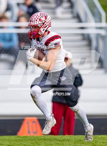 Thumbnail 1 in Portland vs. Vicksburg (MHSAA Div-4 Regional FINAL) photogallery.