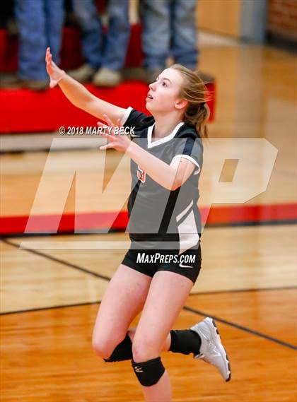 Thumbnail 3 in Blair Oaks @ Jefferson City photogallery.