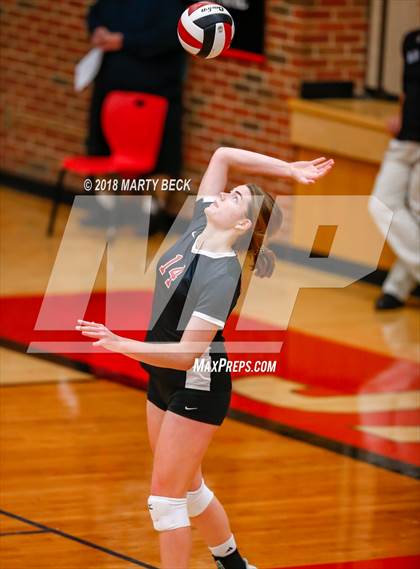 Thumbnail 1 in Blair Oaks @ Jefferson City photogallery.