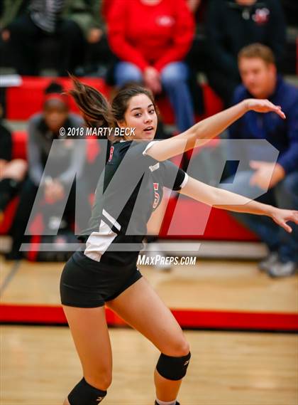 Thumbnail 2 in Blair Oaks @ Jefferson City photogallery.