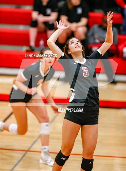 Thumbnail 1 in Blair Oaks @ Jefferson City photogallery.