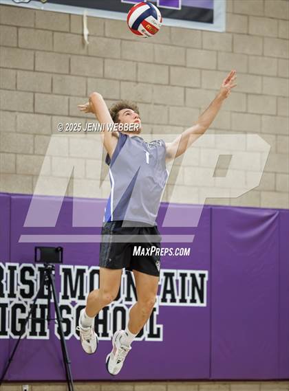 Thumbnail 3 in Mojave vs. Basic (NIAA 4A Final) photogallery.