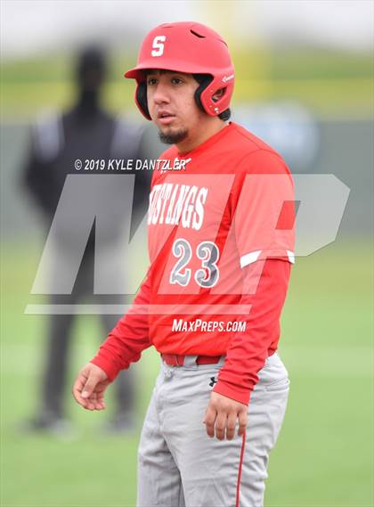 Thumbnail 1 in Alvarado vs Sweetwater (Krum Invitational) photogallery.