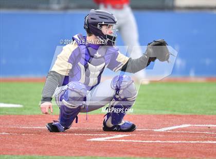 Thumbnail 3 in Alvarado vs Sweetwater (Krum Invitational) photogallery.