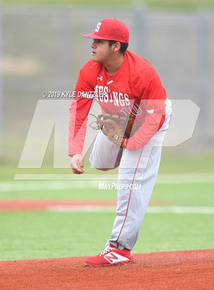 Thumbnail 3 in Alvarado vs Sweetwater (Krum Invitational) photogallery.