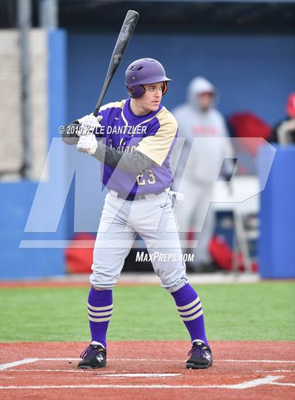 Thumbnail 1 in Alvarado vs Sweetwater (Krum Invitational) photogallery.