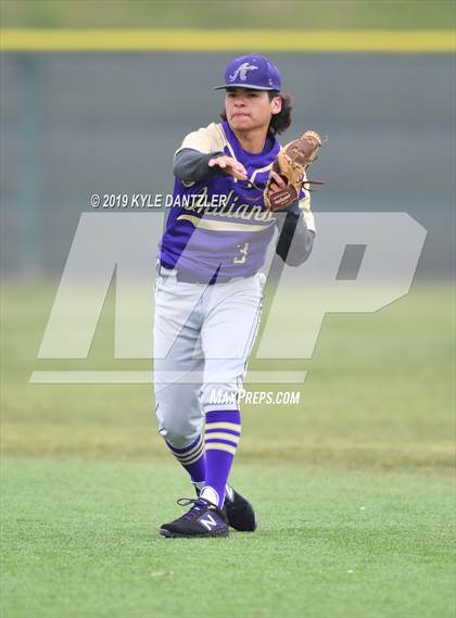 Thumbnail 2 in Alvarado vs Sweetwater (Krum Invitational) photogallery.