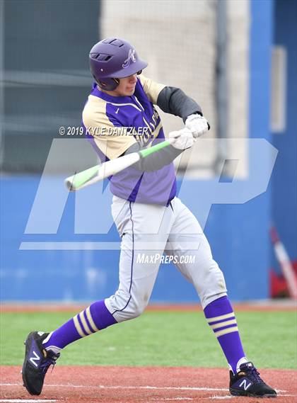Thumbnail 1 in Alvarado vs Sweetwater (Krum Invitational) photogallery.