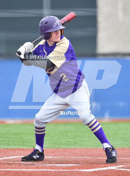 Thumbnail 1 in Alvarado vs Sweetwater (Krum Invitational) photogallery.
