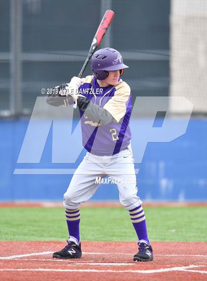 Thumbnail 1 in Alvarado vs Sweetwater (Krum Invitational) photogallery.