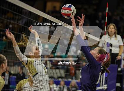 Thumbnail 3 in Rock Canyon vs. Pine Creek (CHSAA 5A Round 2) photogallery.